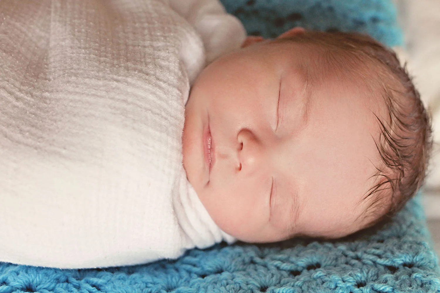 {Keegan Levi--8 days NEW} Colorado Springs Lifestyle Newborn Photographer