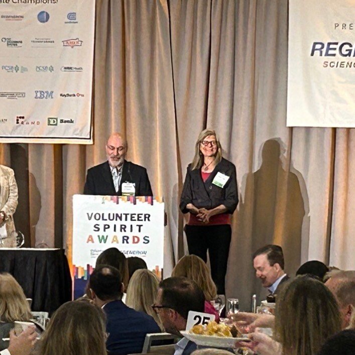 Please put your emoji hands 👏 together for two of Tarrytown&rsquo;s most selfless and giving people pictured here, Rachel Tieger and Dean Gallea, recipients of @volunteernynow&rsquo;s &ldquo;Spirit Awards&rdquo; held earlier today. Rachel is a longt