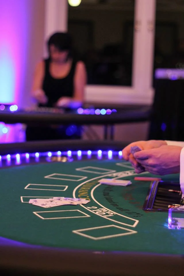 empty chairs and empty tables.jpg