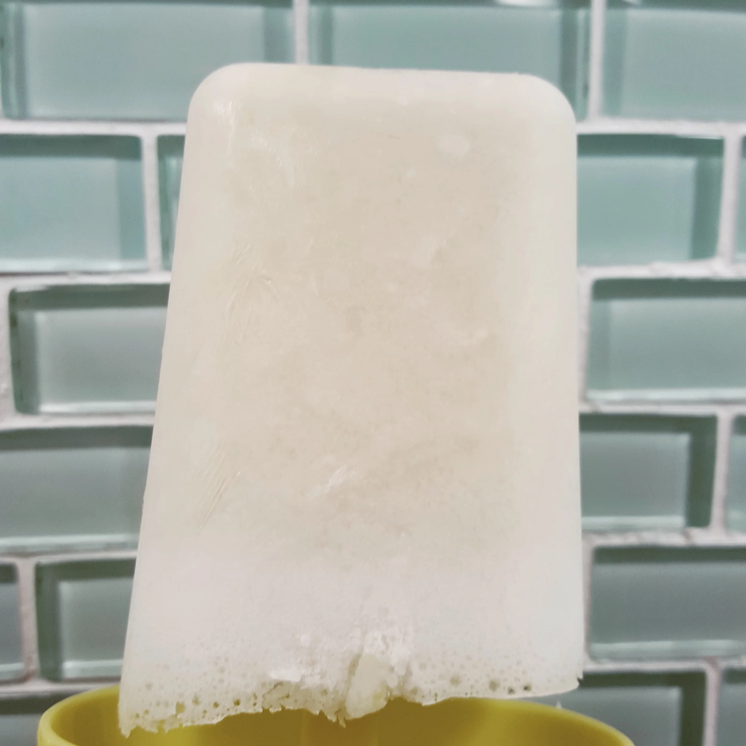 Pina Colada Ice Pops!