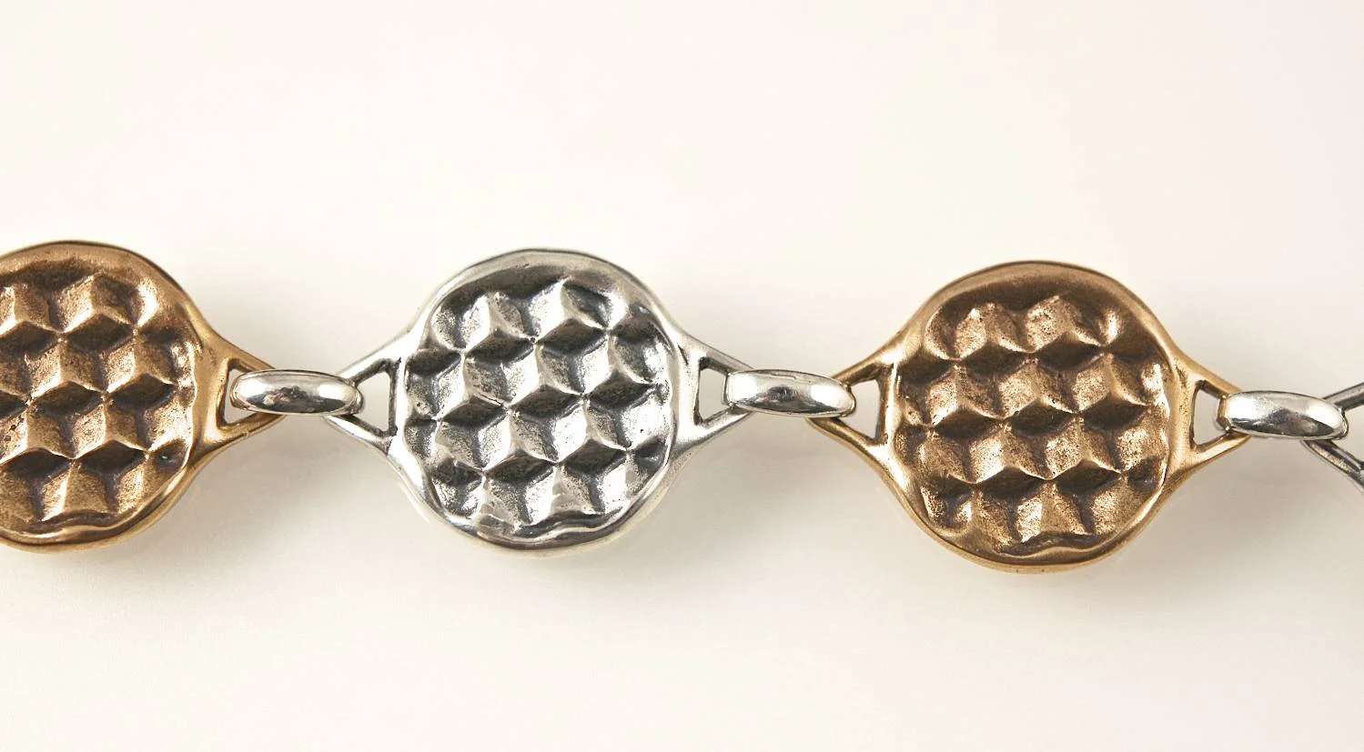 HoneyBe LInk Bracelet.jpg