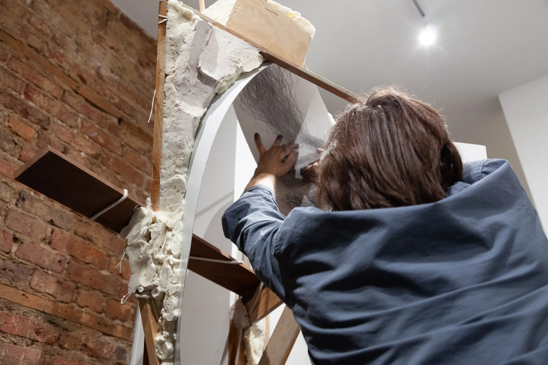 Tony Orrico, Supporting a continued gesture towards expanding sanctuary , performance at signs and symbols, January 2, 2019