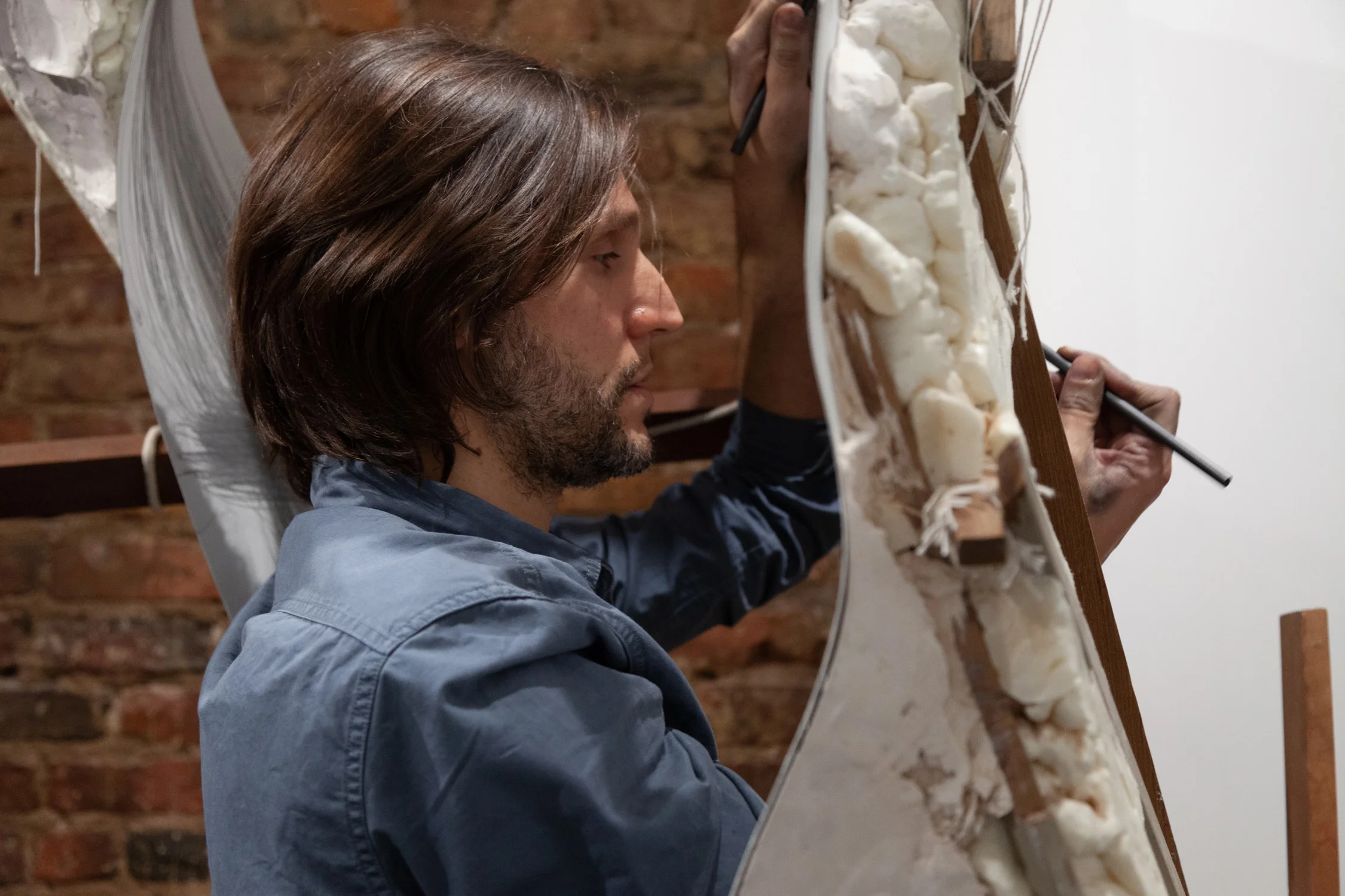 Tony Orrico, Supporting a continued gesture towards expanding sanctuary , performance at signs and symbols, January 2, 2019