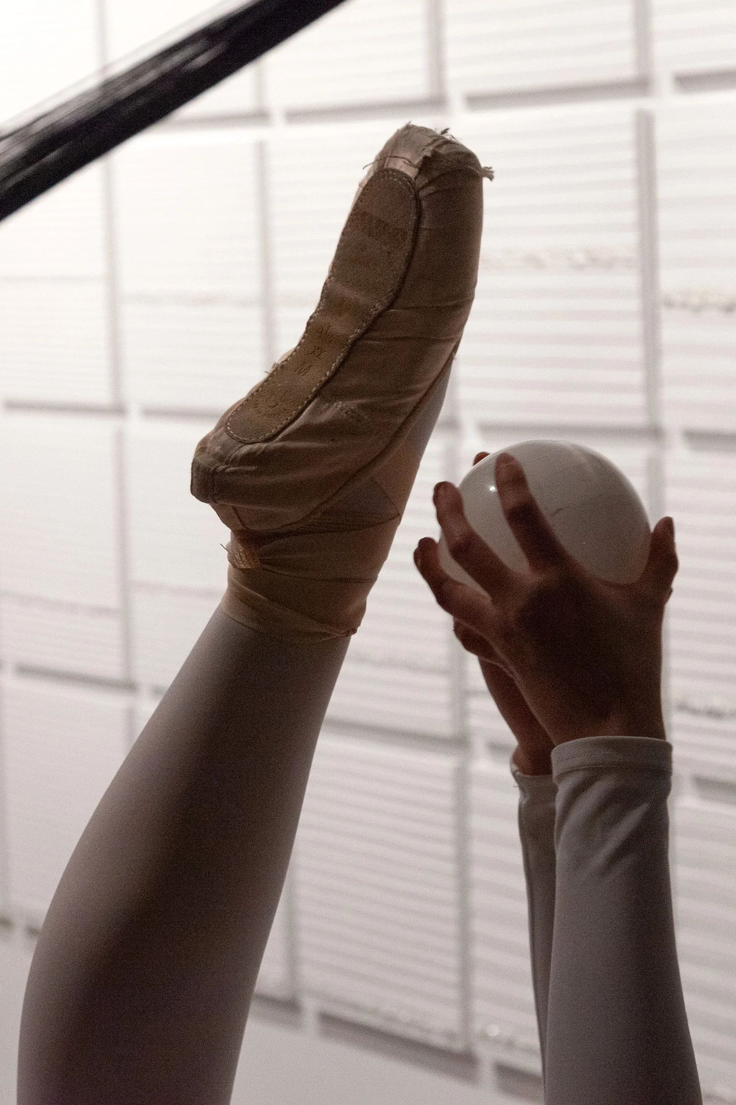 Jen DeNike, Crystal Cut Levitation , performance at signs and symbols, January 31, 2019