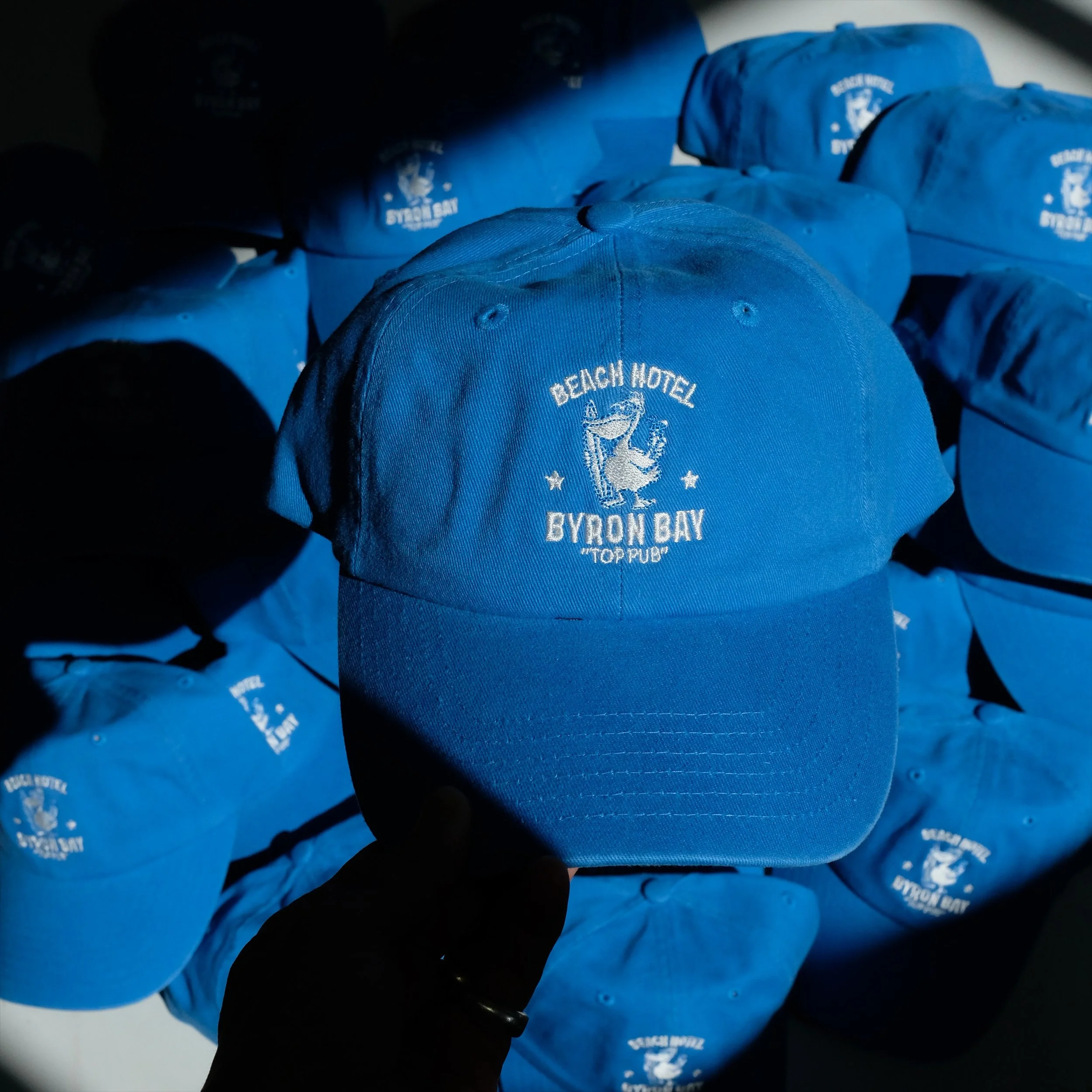 A top up of hats for the Beachie!
@beachhotelbyronbay 

God we love the Electric Blue Friday 💙