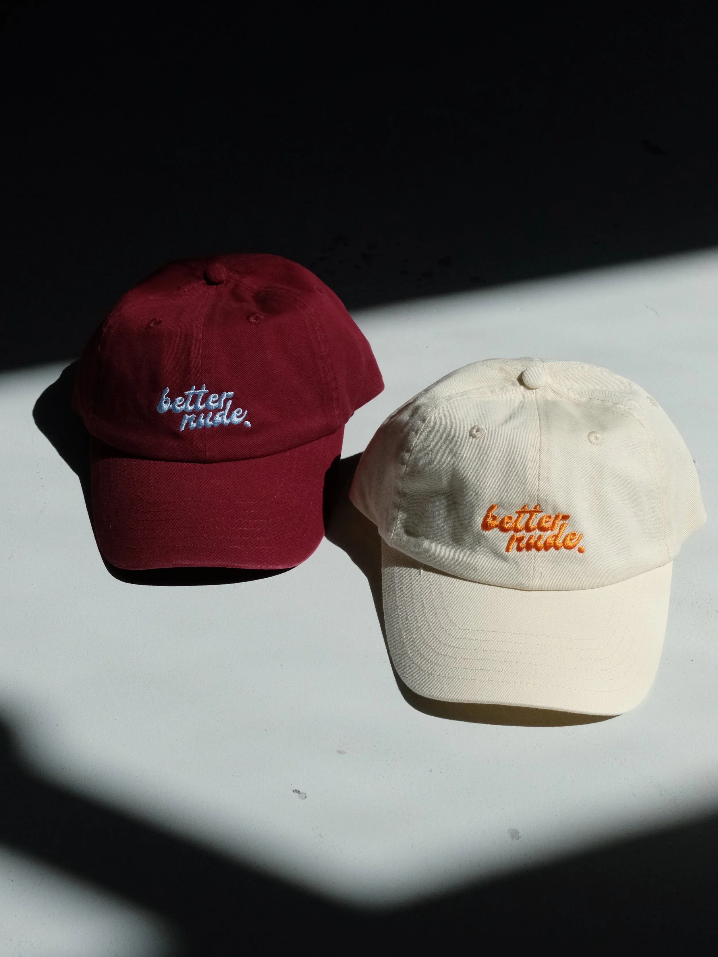 How good are these colour combos for @fika.nutrition 
The typography is also 👌

Hats are the Friday by @houseofpeaksofficial