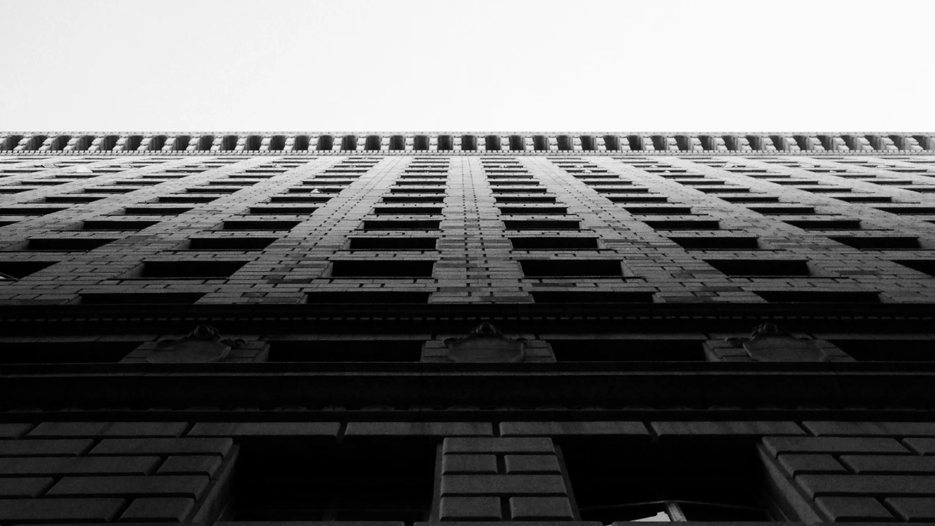 SF_biulding-crop_BW.jpg