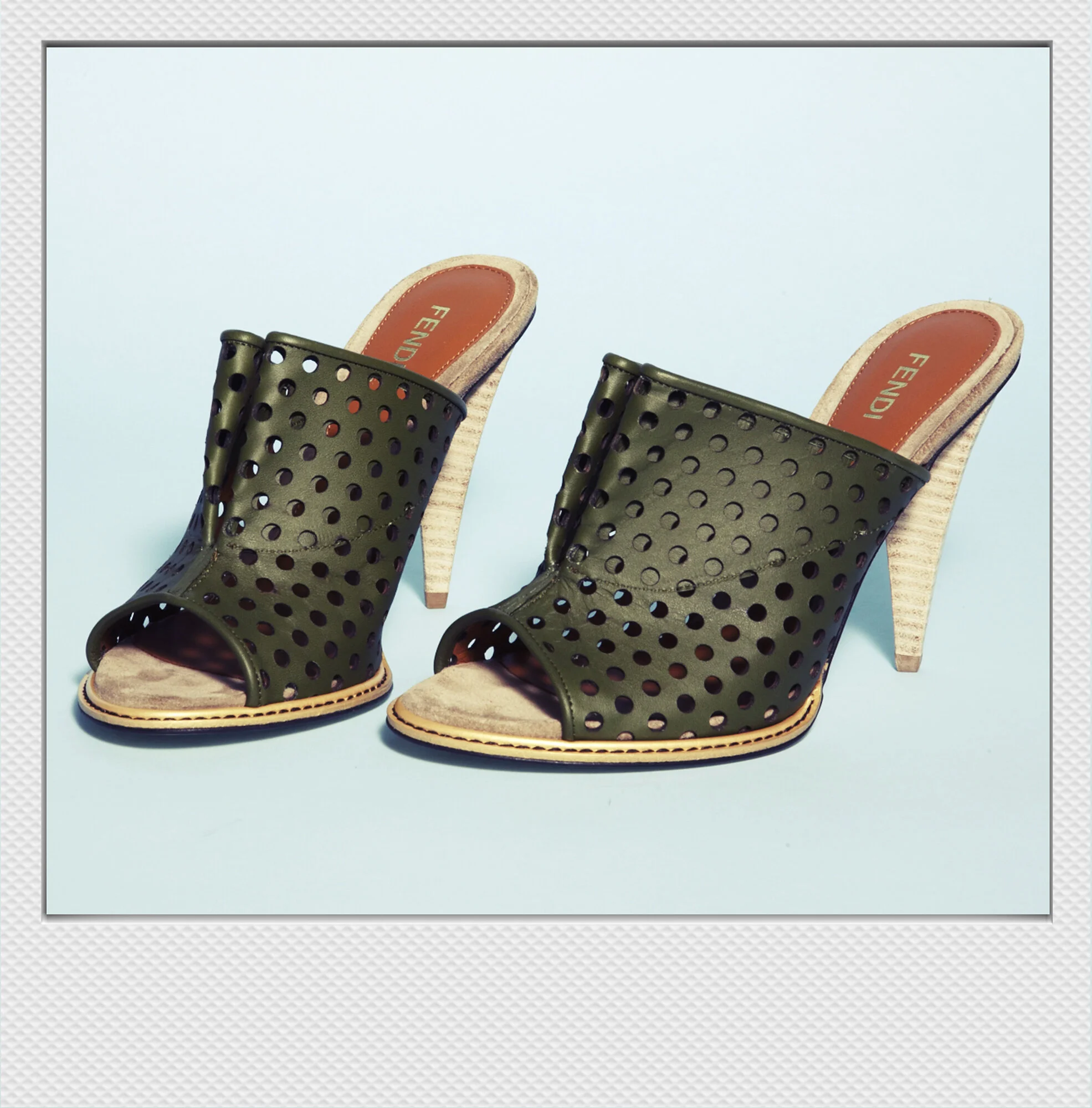 040412__CREATIVE__EG 1599.jpg