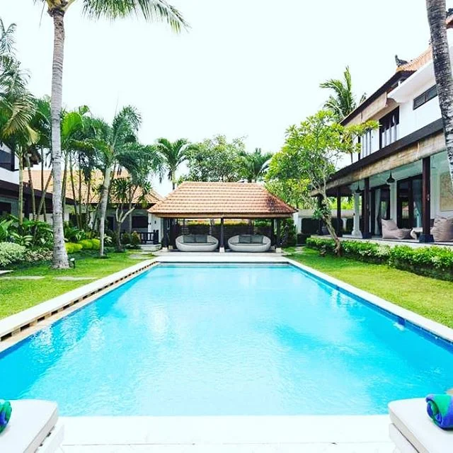 BALI BALI BALI 🌹🌴🦋 Last year I spent 3 months in Bali. She is such a Divine catalyst for transformation and growth.
She is Quan Yin Wrapping you in her healing waters of karuna compassion. 💚
And she is Kali Ma, burning away the illusions and false selves that keep us from true alignment and empowerment. 💎
At last year's Embody Goddess Retreat the focus was on sexual healing (of course the #metoo movement was just erupting) but also the Mount Agung Volcano began erupting as we began! She was transforming the rage of the feminine for and with us!
She was activating and expressing the sheer power and passion as we reclaimed our own! 🔥🔥🔥 This year we are focusing on Leadership. And specifically Embodied Feminine Leadership.
Why?
Because our world needs us to recognize that we are that and truly embody the qualities of being a Leader - actually walking the talk. Not talking the walk 😋
Because as Leaders we need nourishment too. Gone is the paradigm of sheer force and burning out. We must fill up our own cups. No ifs or buts about it.
And, because we need to do this new paradigm of Leadership together.
This cannot be a solo show anymore babe. We have too big a fish to fry!
This Retreat is the first Live portion to The Feminine Leadership Teacher Certification Program.
Online portion will be launching in March 2019.
If you want to step into your calling of Leadership in 2019 and master the modalities of Tantra, Taoism, Inner Child Healing, and Somatic Body Mapping then this is for you. ☆ THE EMBODIED FEMININE LEADERSHIP RETREAT
begins Jan 3rd 2019 ☆ ☆ @laylaelkhadri and I have only 3 spots left for women who are READY to step into higher & deeper alignment in their Leadership ☆ ☆ Link to Apply is in Bio ☆