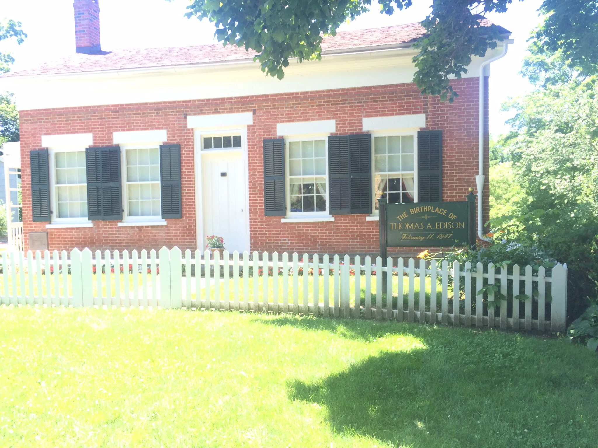 A blown-out picture of the birthplace of TE, what a guy.