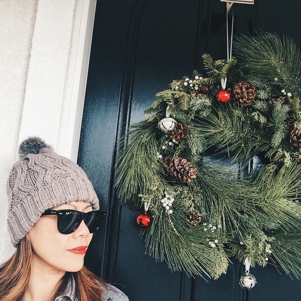 Hat with pompom from H&M .