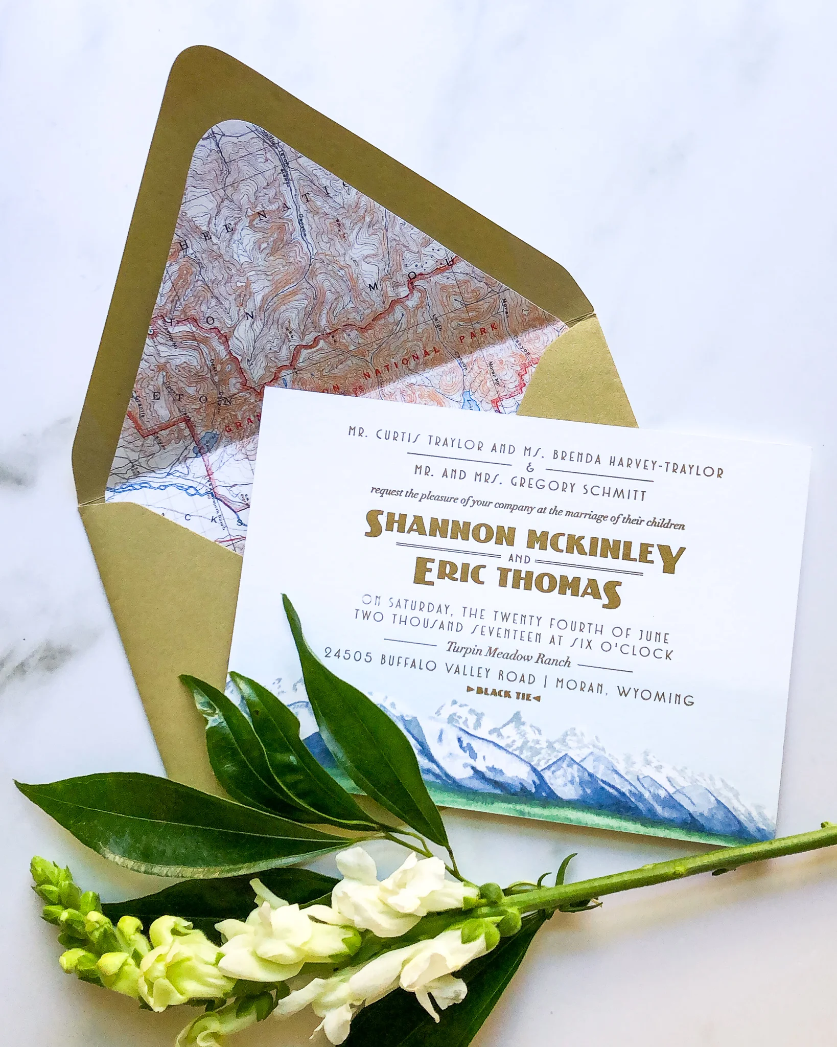 TypeA_NationalParkWedding_WatercolorMountains_GoldShimmerEnvelopes_Pinterest.jpg