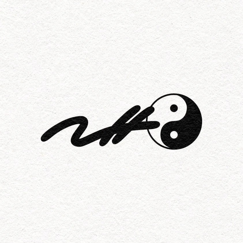 Tommii Lim_Mural Tour Tee Front logo.jpg