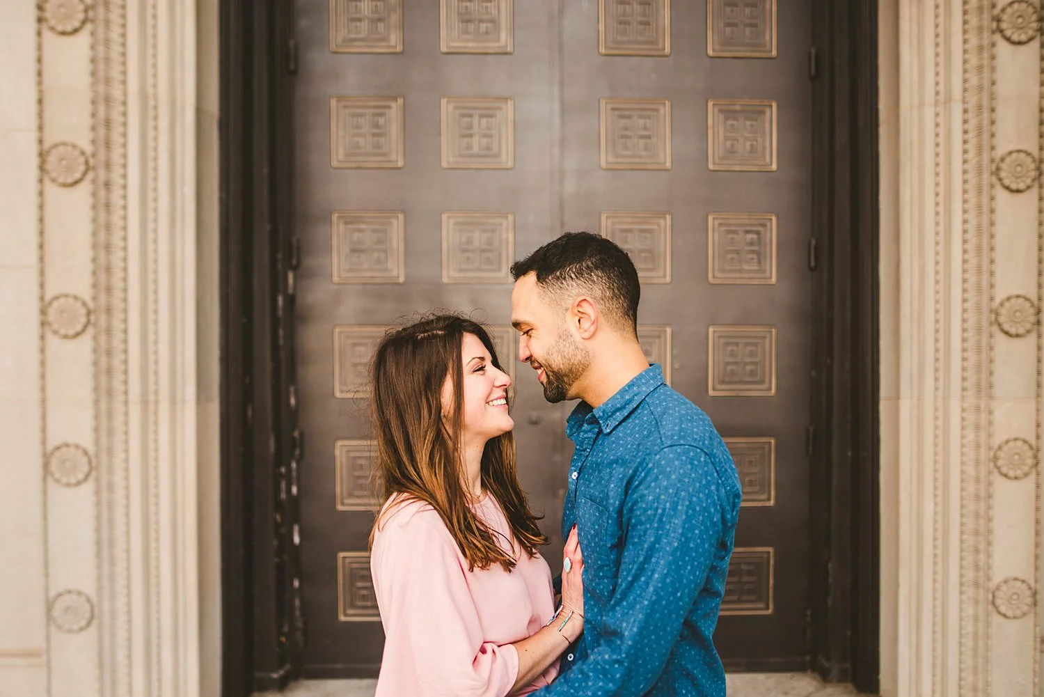 Downtown Chicago Engagement Photos - Museum of Science and Industry Session - Elizabeth and Dan -05.jpg