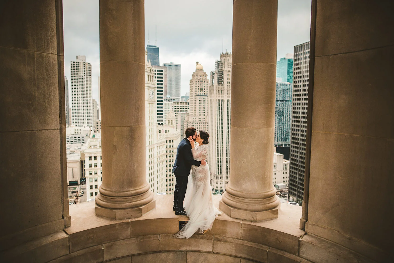 Ryan Inman Londonhouse Chicago Wedding - Michigan Wedding Photographer Small .jpg