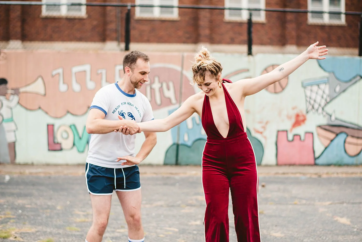 1970s themed roller skate shoot in Grand Rapids Michigan 6.jpg