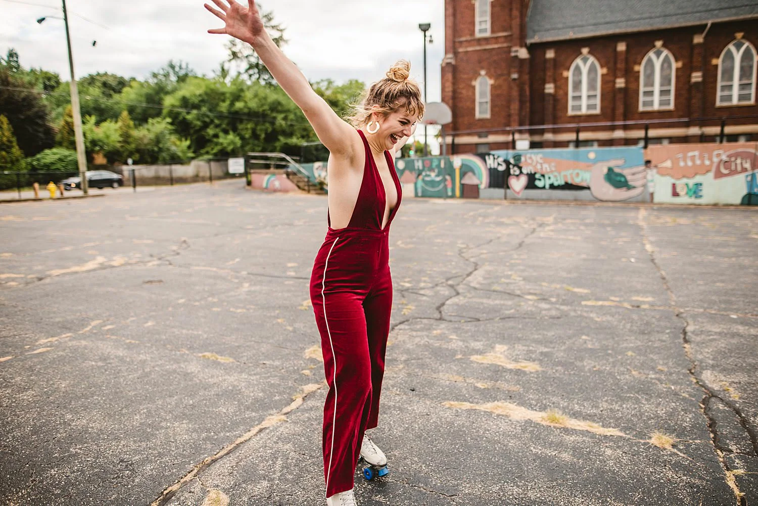 1970s themed roller skate shoot in Grand Rapids Michigan 32.jpg