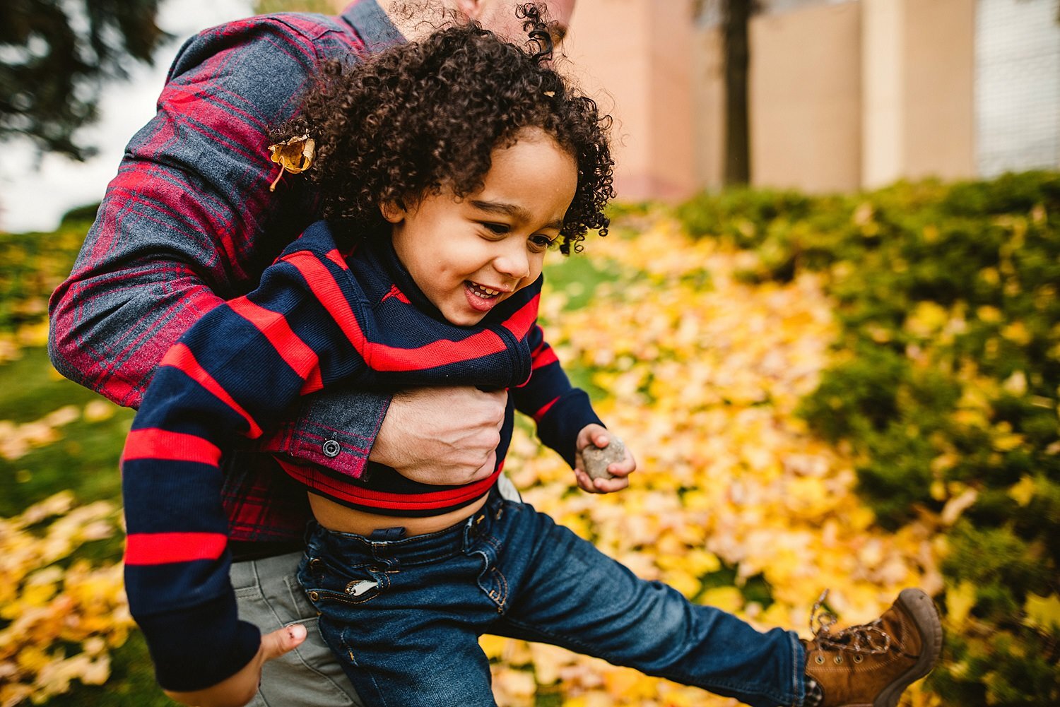 Downtown Grand Rapids Michigan Fall Family Photos 33.jpg