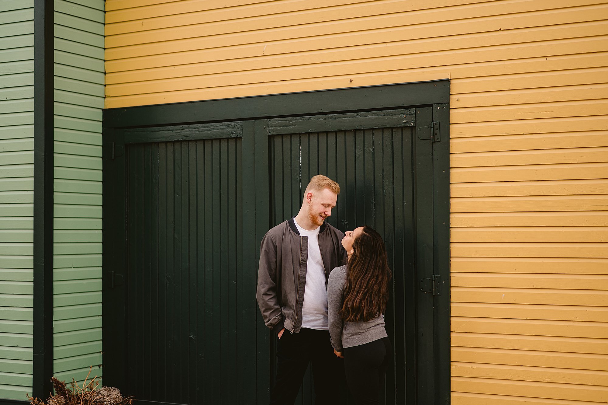 Downtown Grand Rapids Michigan Engagement Pictures - 15.jpg