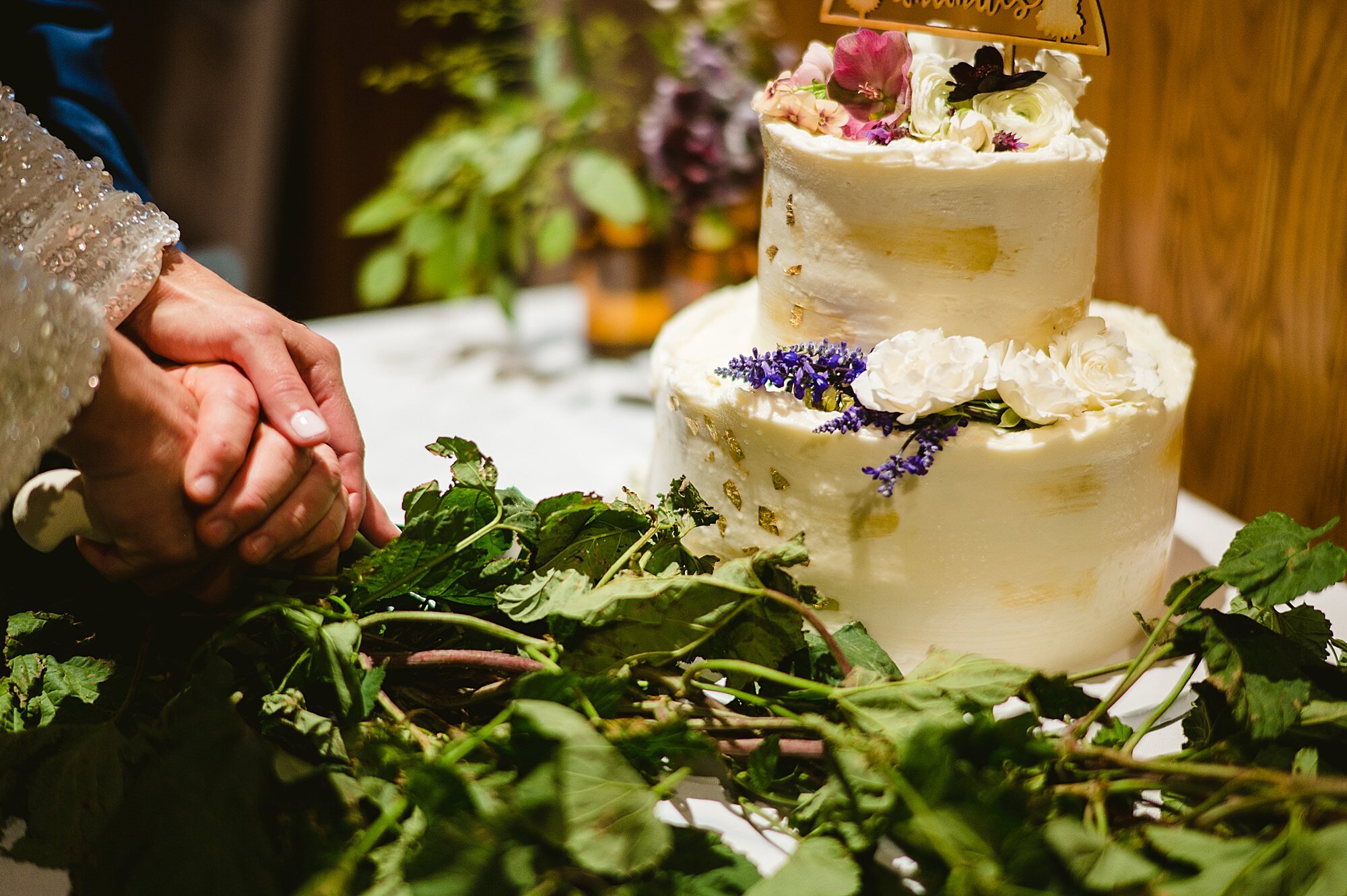 Kalamazoo Wedding at Bell's Eccentric Cafe - Photography by Ryan Inman 82.jpg