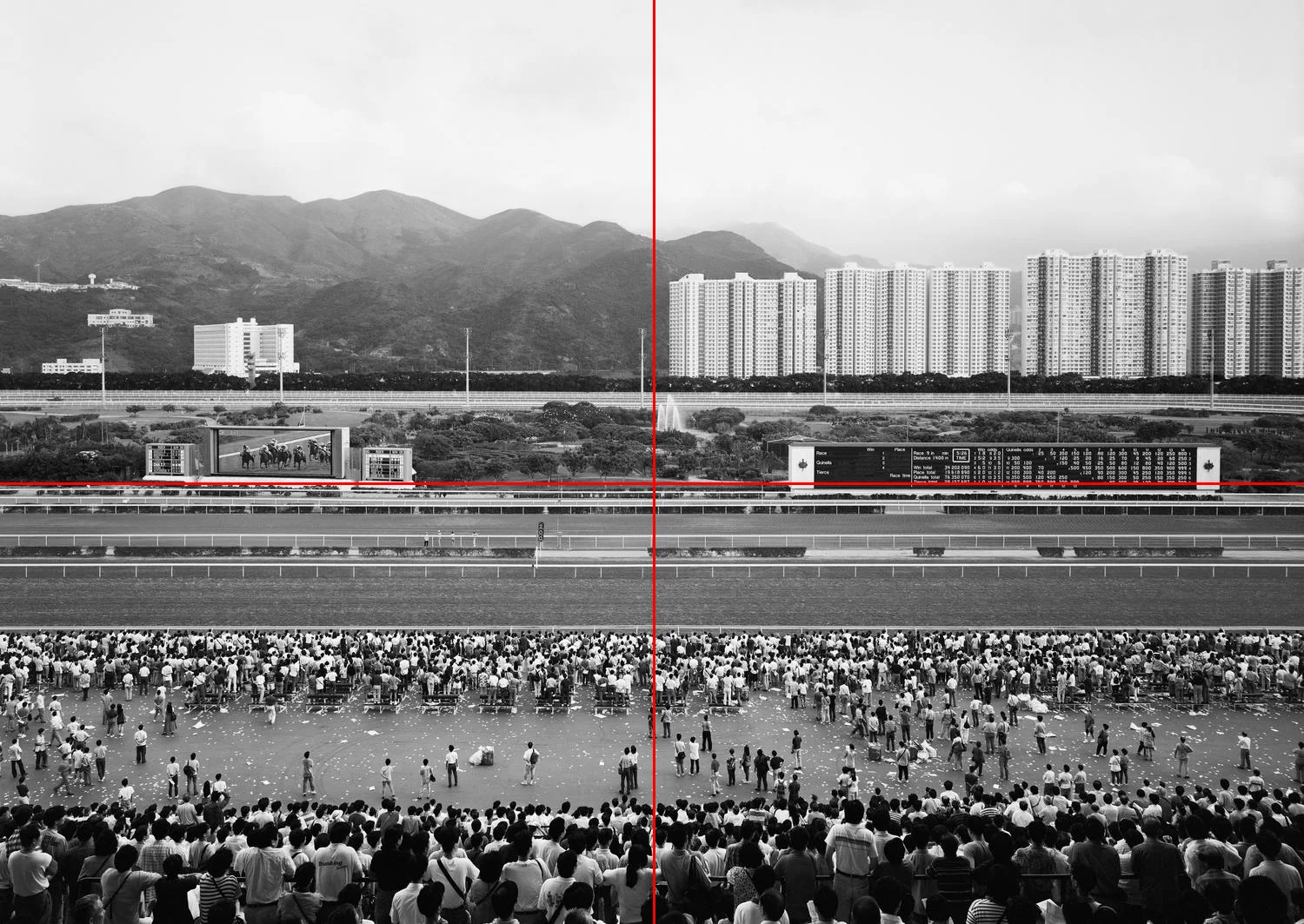 Gursky Sha Tin 1994 - 05.jpg