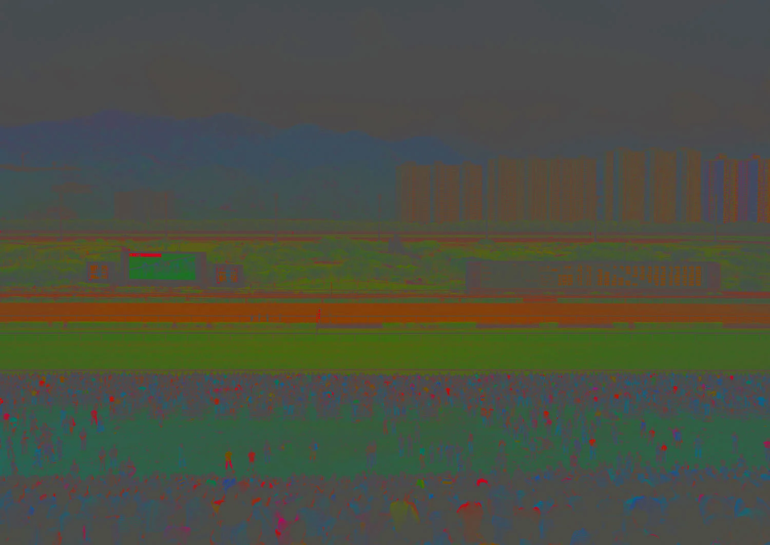 Gursky Sha Tin 1994 - 11.jpg