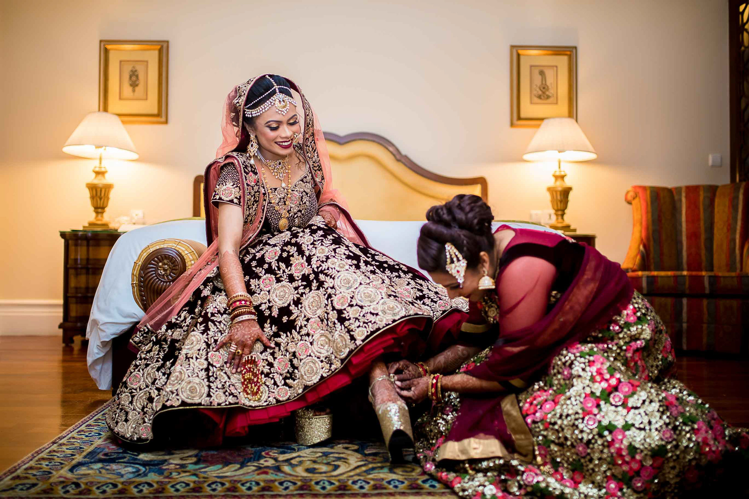 Pixel-Chronicles-Meraj-Yousuf-Candid-Wedding-Documentary-Photography-Beautiful-Bride-Best-Portrait-Muslim-Wedding-Getting_ready-Perfect-Sisters-Shot-Lela-Palace-71.jpg