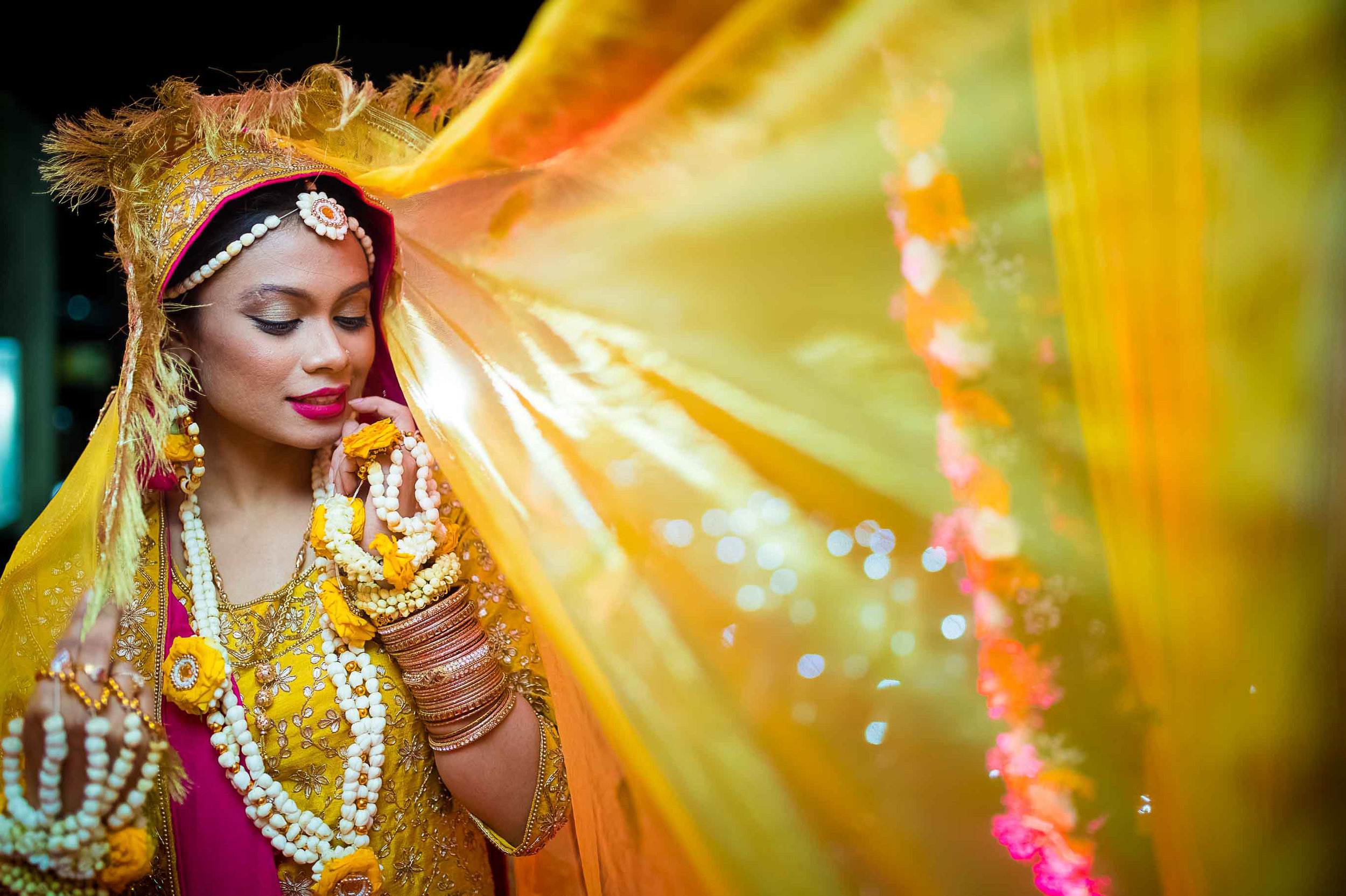 Pixel-Chronicles-Meraj-Yousuf-Candid-Wedding-Documentary-Photography-Haldi-Ceremony-Beautiful-Bride-Portrait-Muslim-Wedding-10.jpg