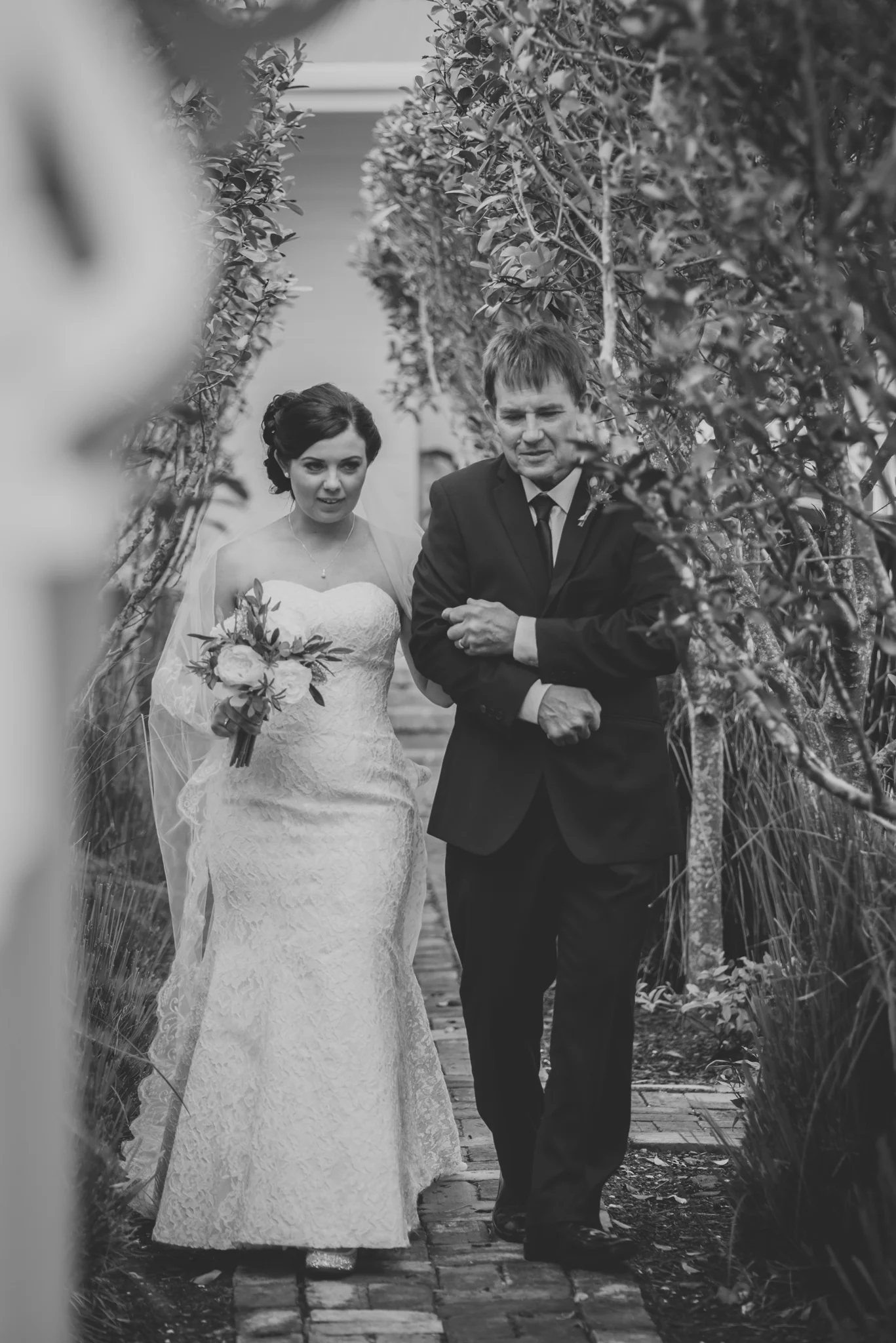 grace-carl-dargaville-wedding-vintage-modern-elegant-44