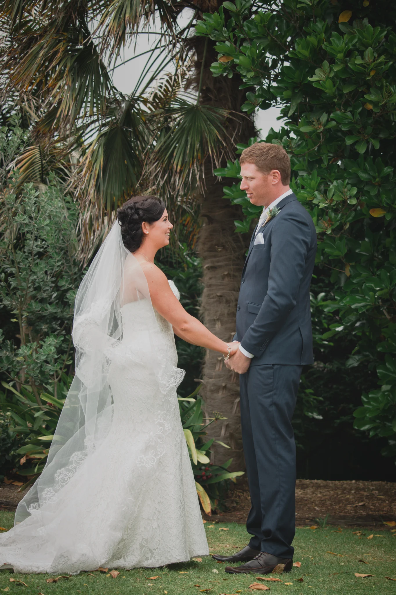 grace-carl-dargaville-wedding-vintage-modern-elegant-46