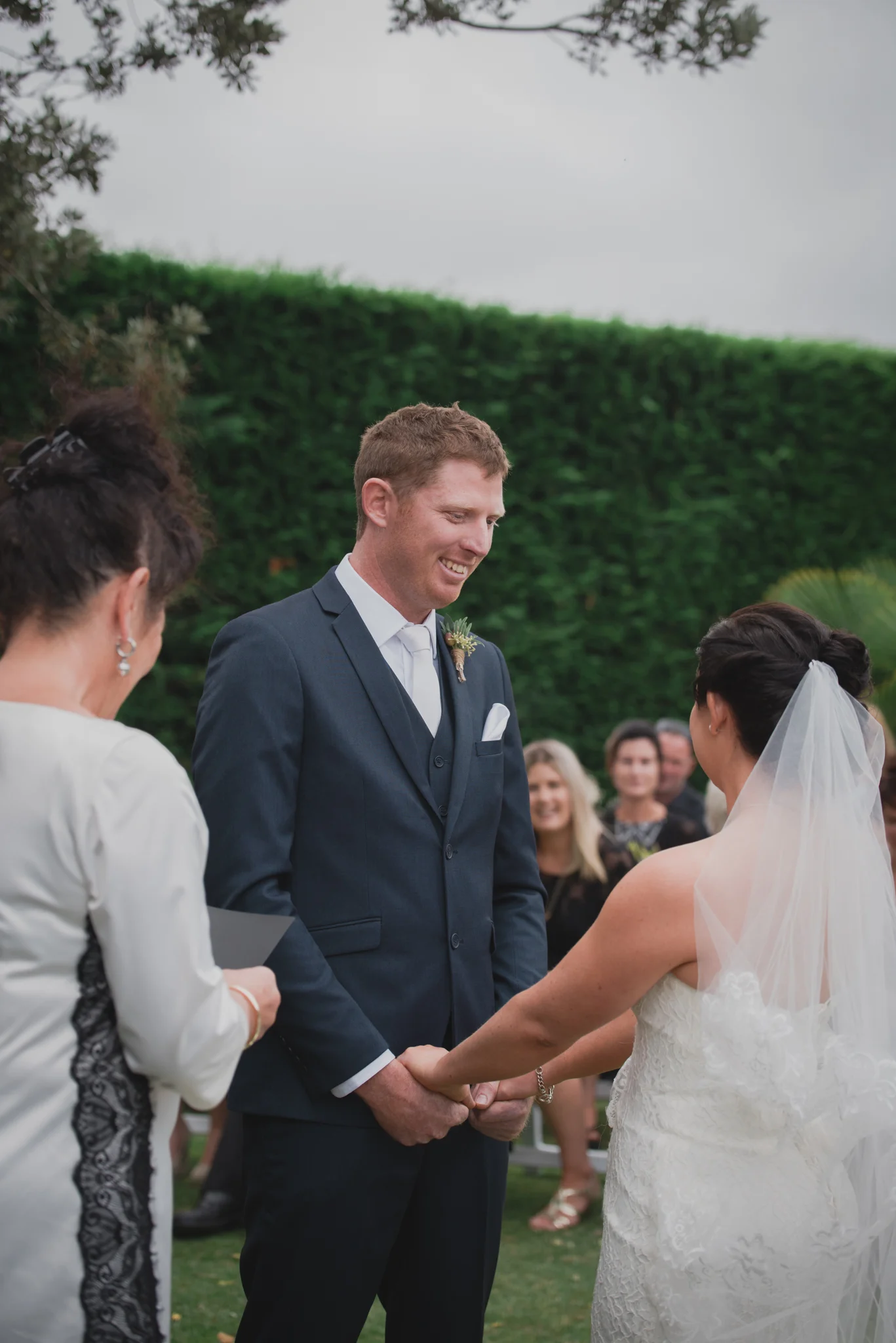 grace-carl-dargaville-wedding-vintage-modern-elegant-48