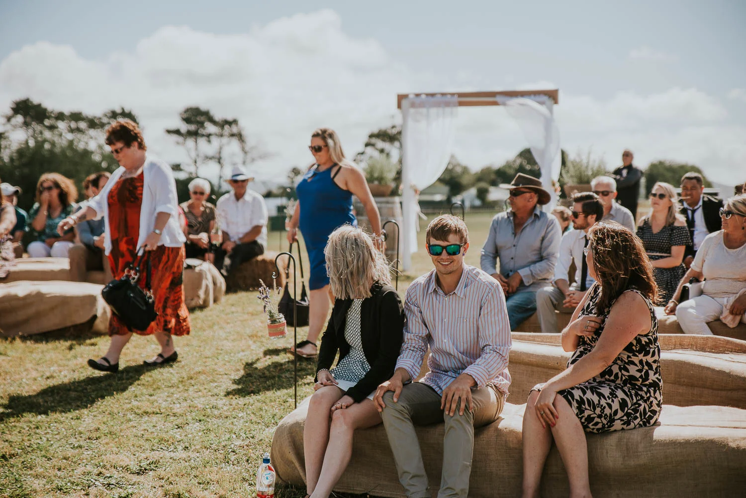 james-melinda-auckland-rustic-farm-wedding-24