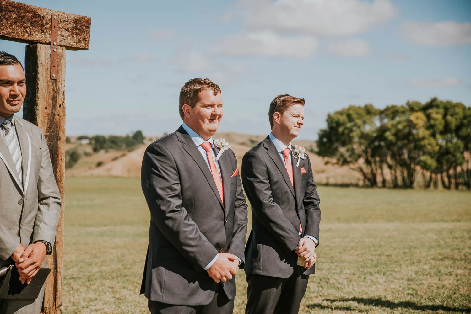 james-melinda-auckland-rustic-farm-wedding-28
