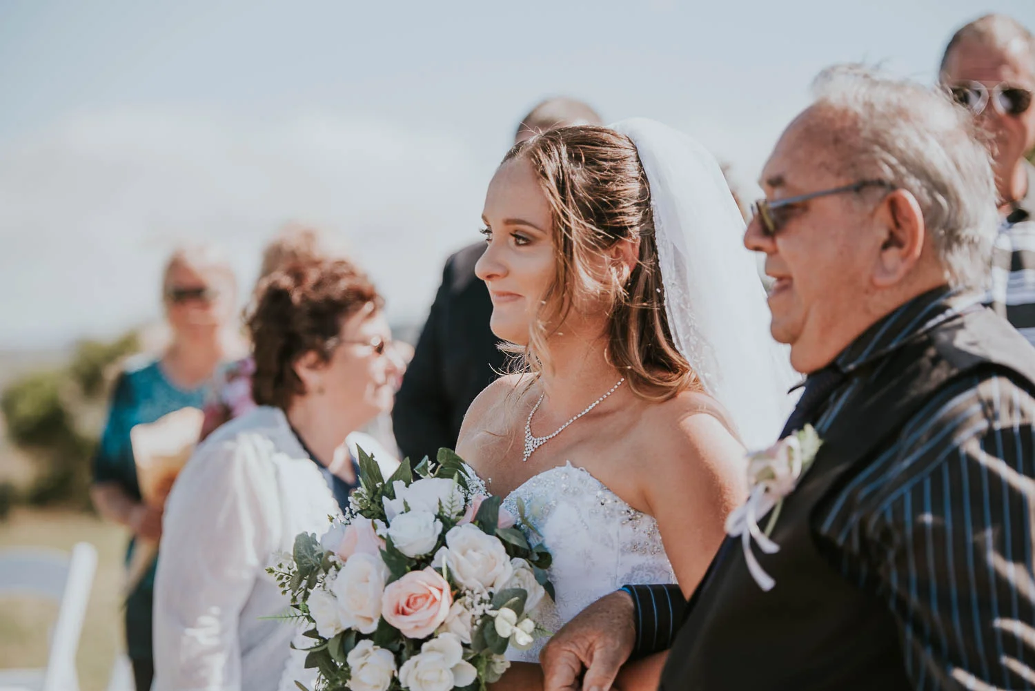 james-melinda-auckland-rustic-farm-wedding-31
