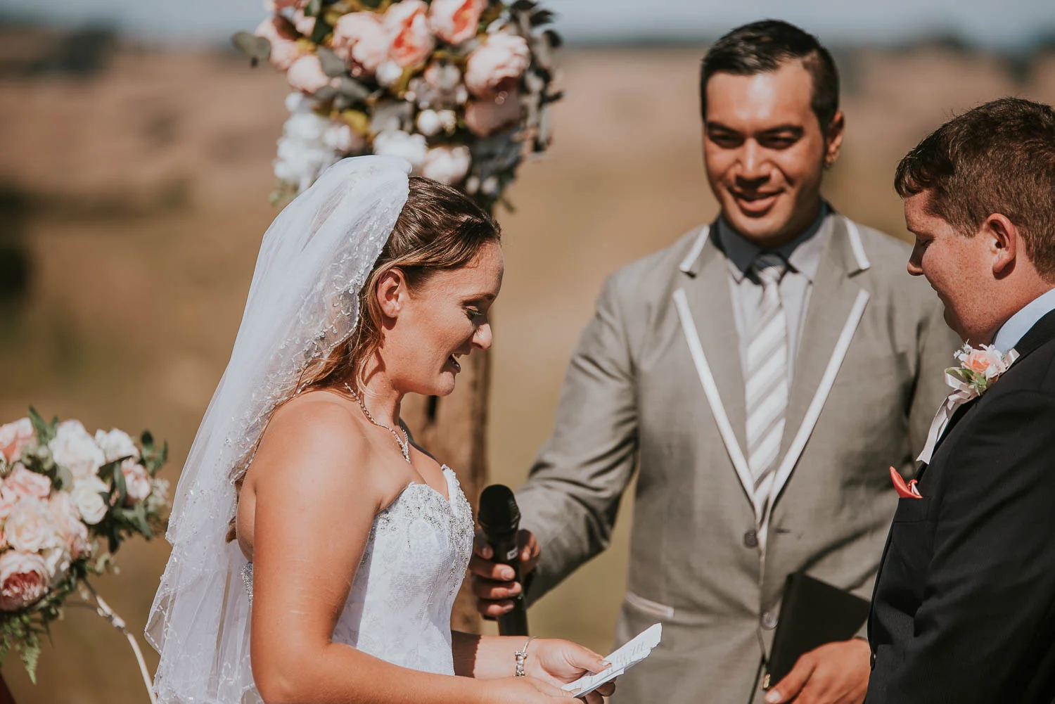 james-melinda-auckland-rustic-farm-wedding-37