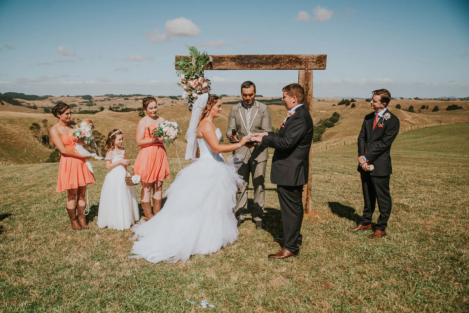 james-melinda-auckland-rustic-farm-wedding-39