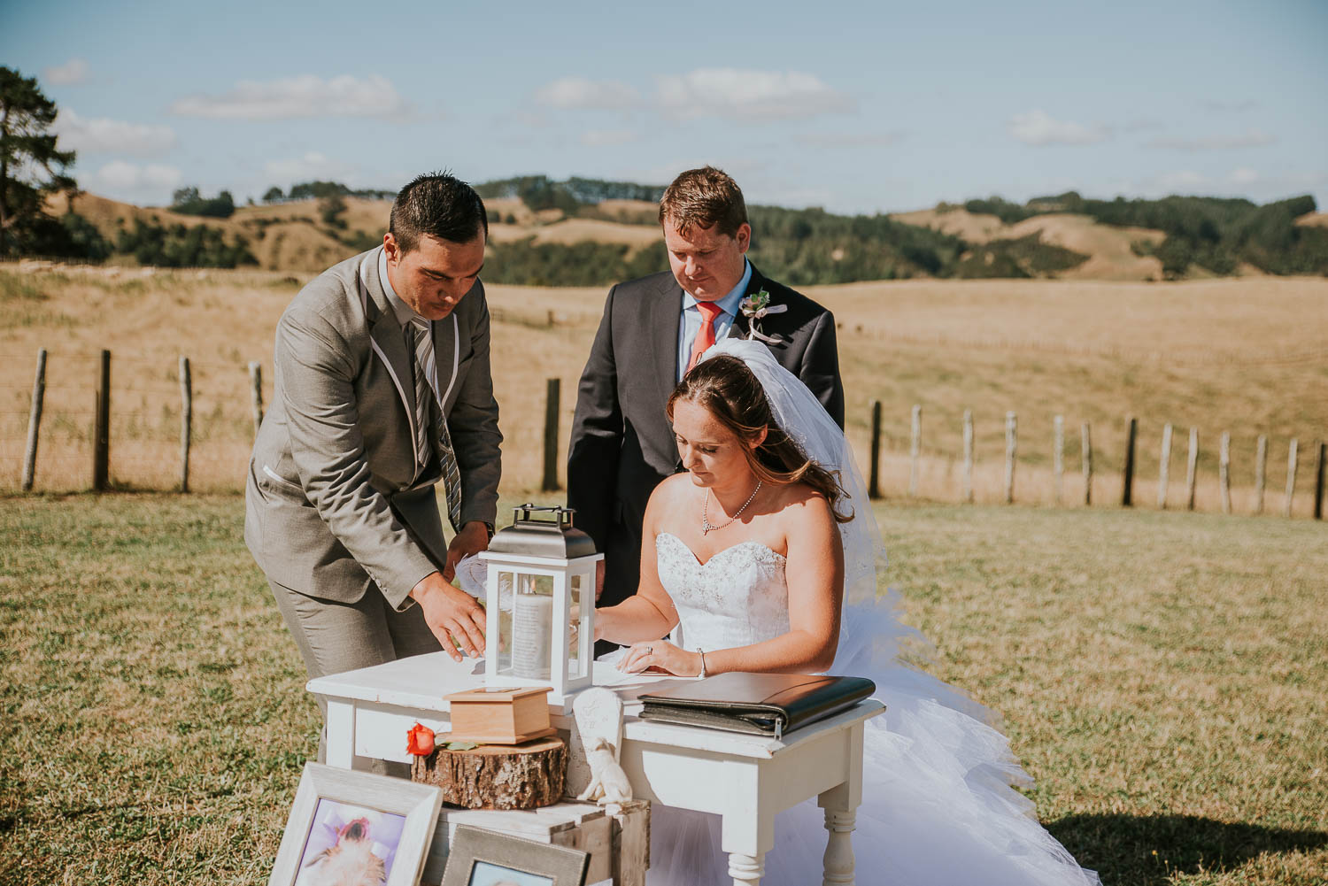 james-melinda-auckland-rustic-farm-wedding-45