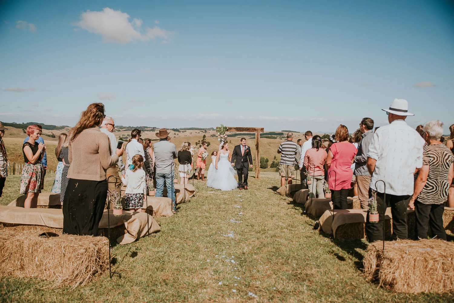james-melinda-auckland-rustic-farm-wedding-49