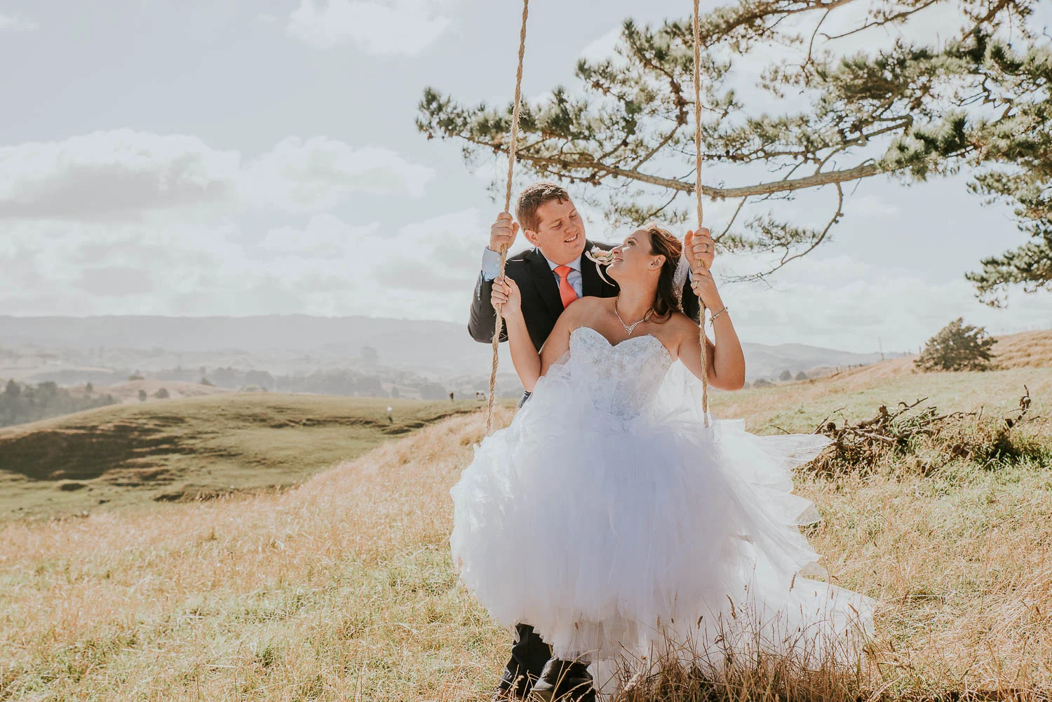 james-melinda-auckland-rustic-farm-wedding-57