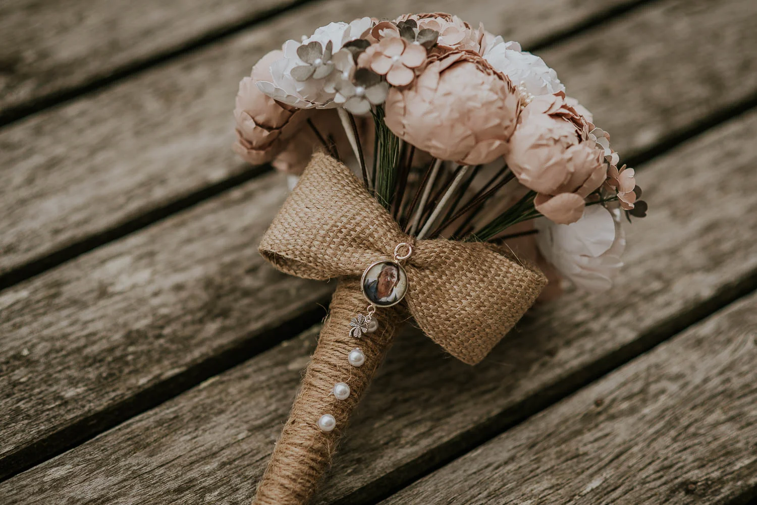 David-Alysha-Rustic-Farm-Auckland-Wedding-10