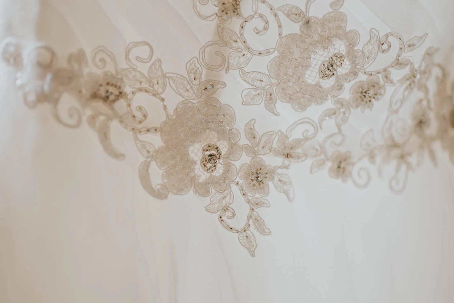 David-Alysha-Farm-Rustic-Auckland-Wedding-24