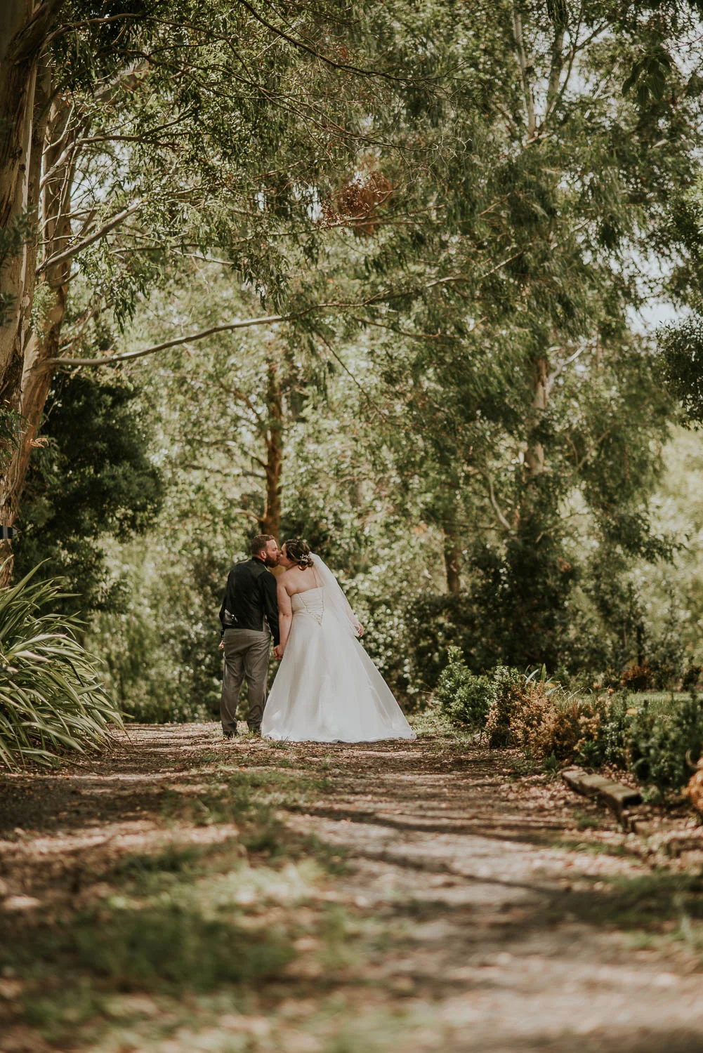 David-Alysha-Farm-Rustic-Auckland-Wedding-50