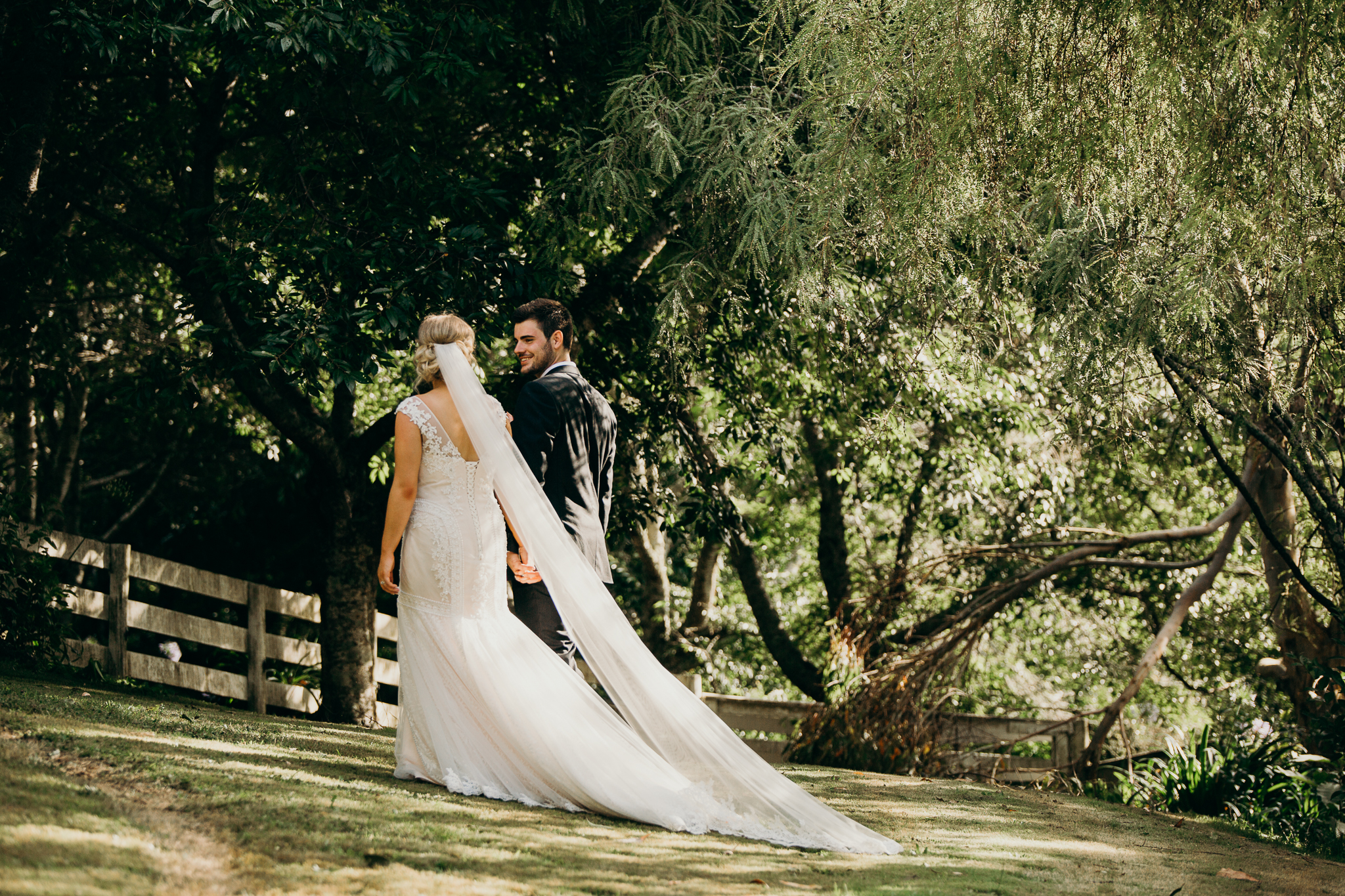 Tauranga-Coromandel-Elegant-Wedding-Photographer-Charlemagne-Lodge-96.jpg