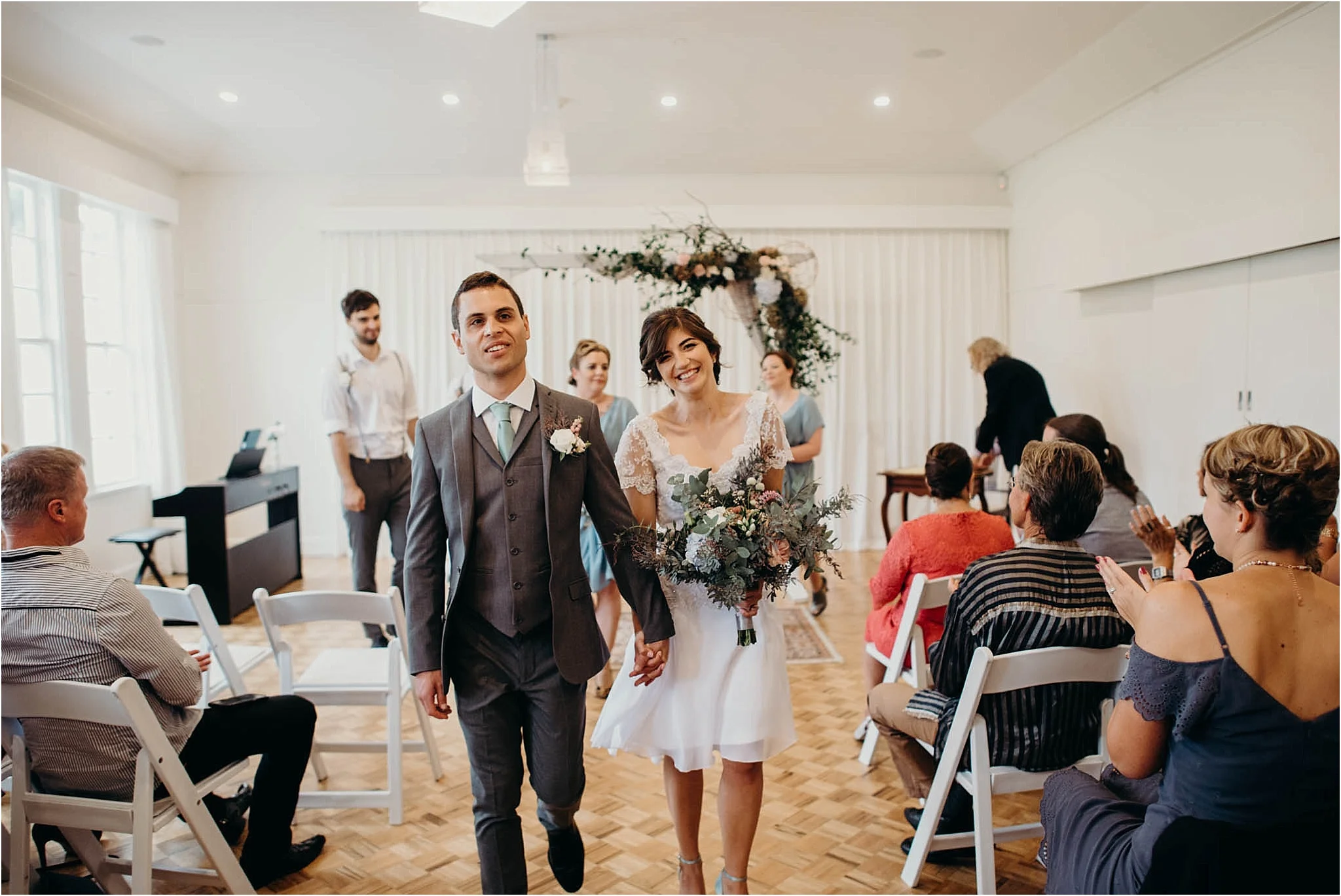 Auckland-Wedding-Photographer-Vanessa-Julian-Officers-Mess-Married_0029.jpg