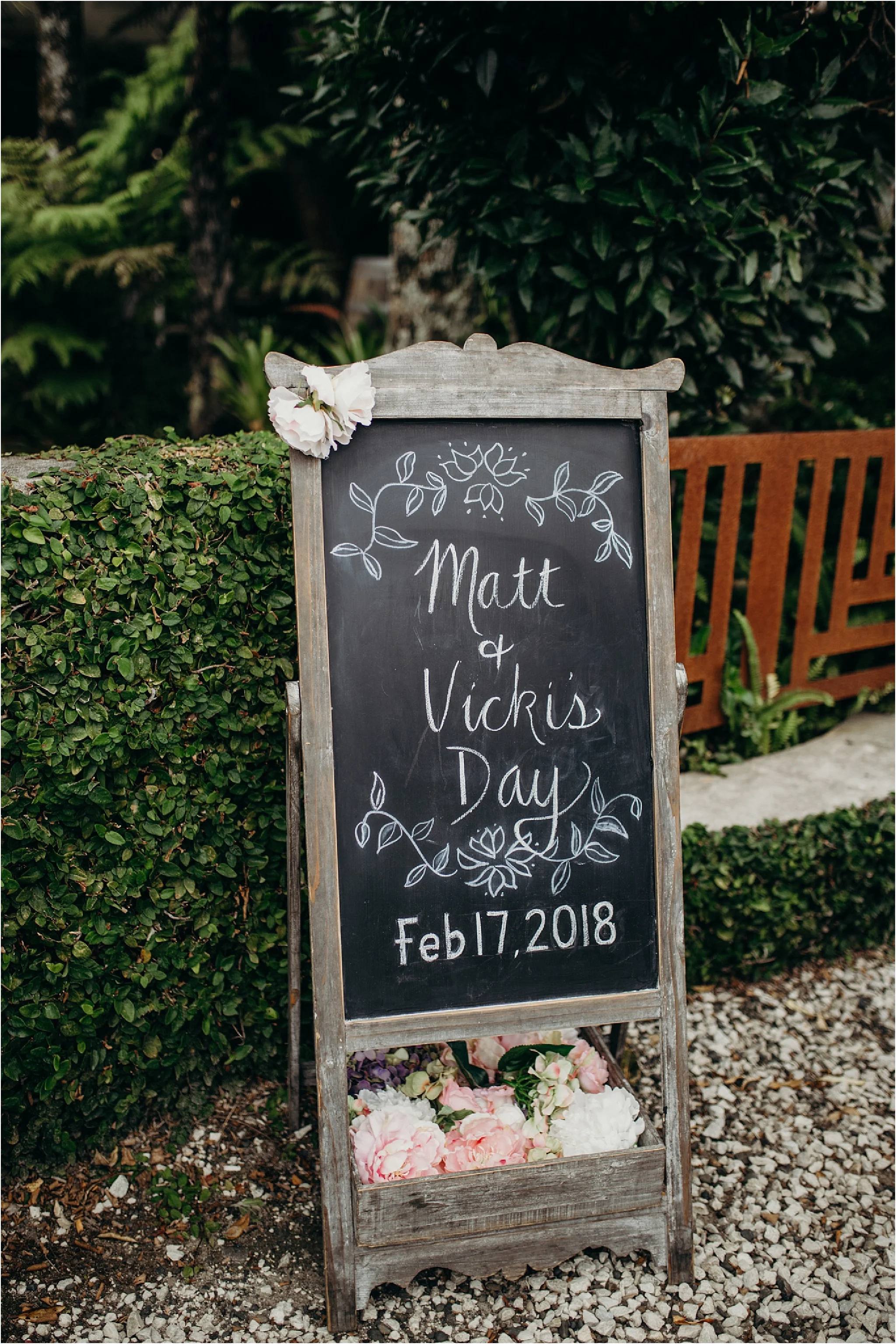 Auckland-Wedding-Photographer-Vicki-Matt-Cassels-Wedding-Venue_0020.jpg