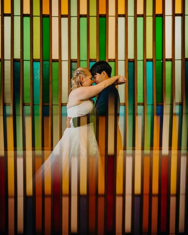 Hannah and Jun! When I saw these amazing stained glass panels in their church I knew I had to do something creative! Such a beautiful couple and beautiful families to go with it.❤️🧡💛💚💙💜