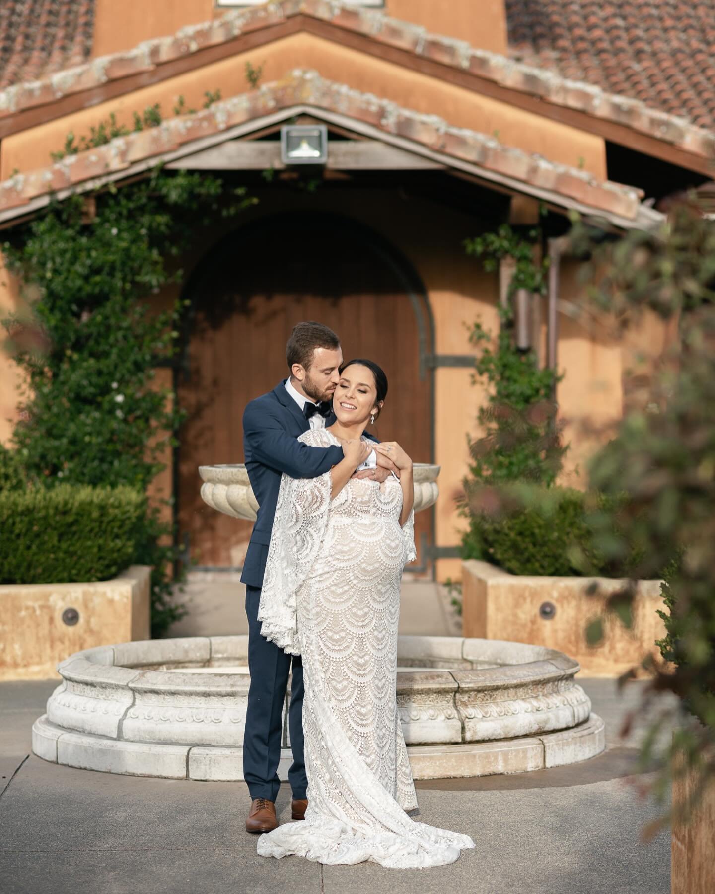 D+S enjoying the last moments of light at their @ascensionwineestate wedding 🤍

New Zealand Wedding Photographer
UK Wedding Photographer
#aucklandweddingphotography #aucklandweddings #newzealandweddingphotographer #newzealandweddings #ukweddingphoto