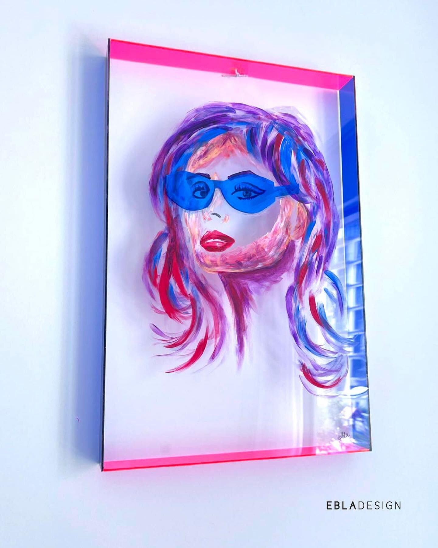 Crystalline Portrait.
40x60 cm acrylic multilayer painting. 
💌 DM for commisions. Anything you dream is possible.

#contemporaryart #acrylicpainting #portrait #art #acrylicportrait
