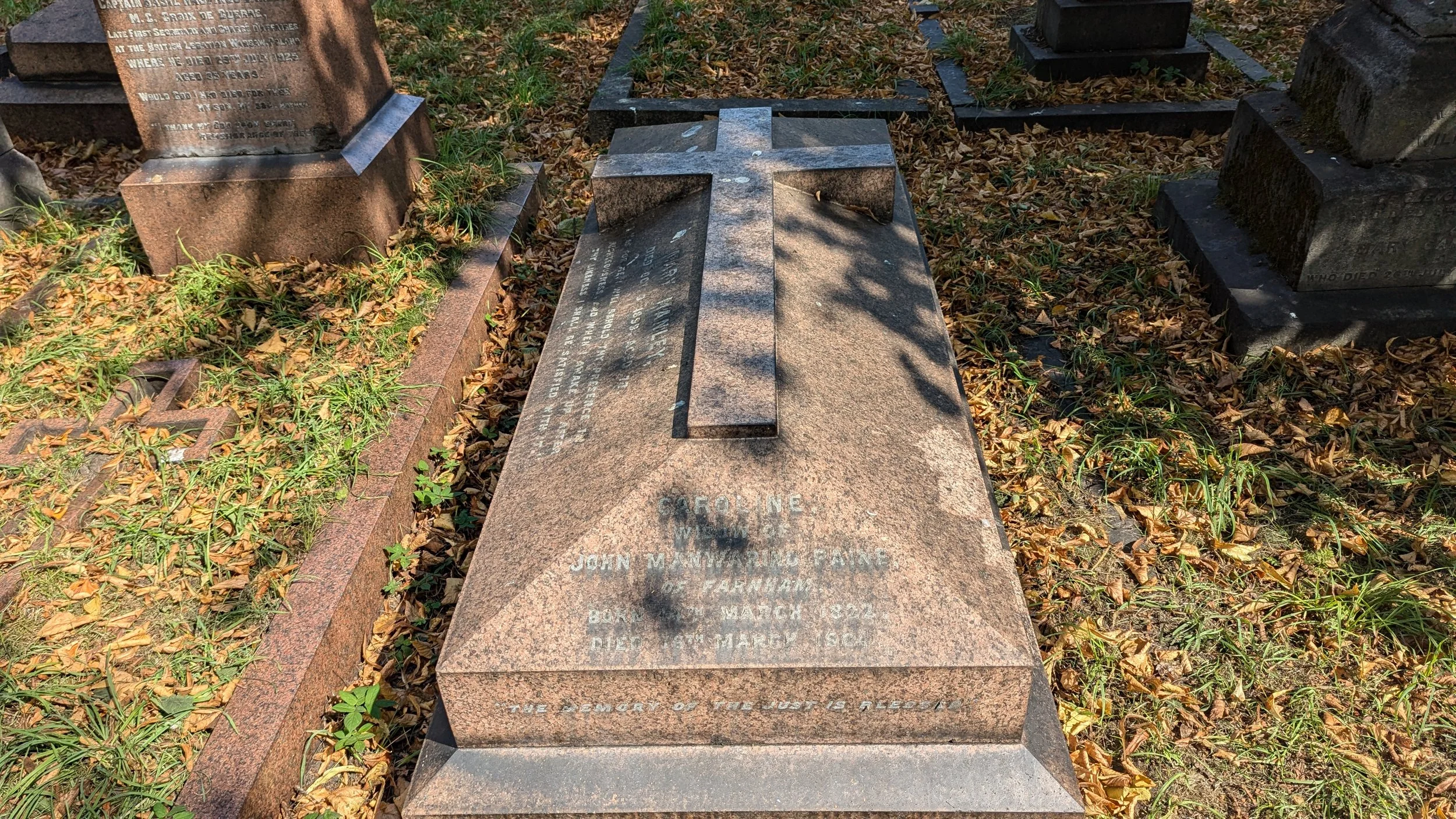 Brompton Cemetery (4).jpg