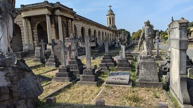 Brompton Cemetery (15) 650.jpg